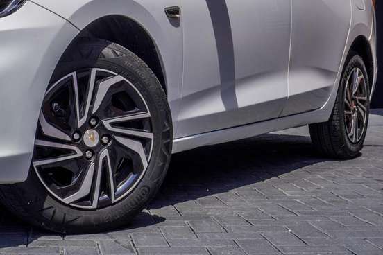 CHEVROLET-ONIX-2024