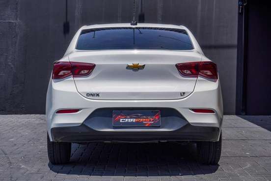 CHEVROLET-ONIX-2024