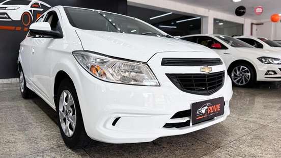 CHEVROLET-ONIX-2017