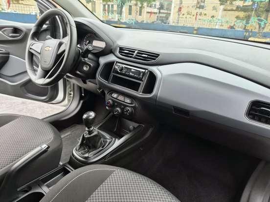 CHEVROLET-ONIX-2020