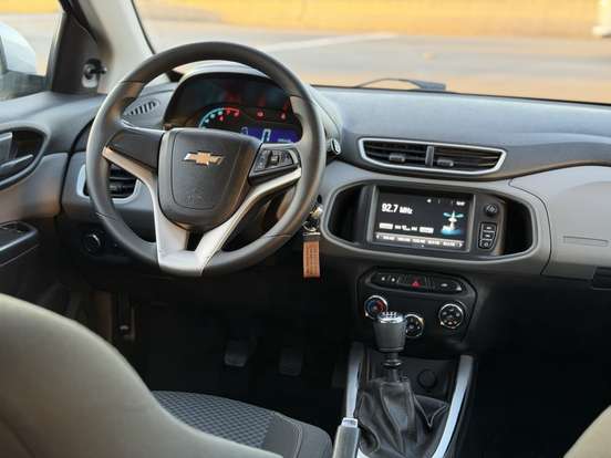 CHEVROLET-ONIX-2017