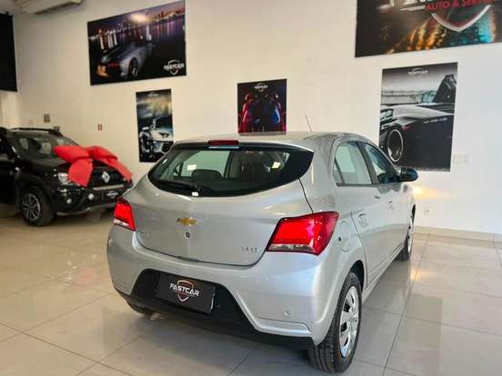 CHEVROLET-ONIX-1.0 MPFI LT 8V FLEX 4P MANUAL CHEVROLET-ONIX-2017