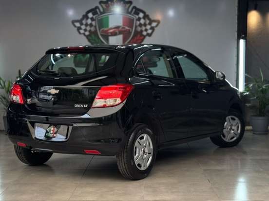 CHEVROLET-ONIX-1.0 MPFI LT 8V FLEX 4P MANUAL CHEVROLET-ONIX-2016