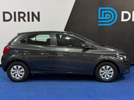 CHEVROLET-ONIX-2017