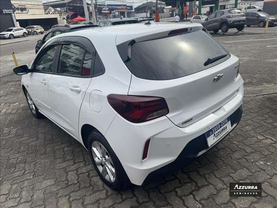 CHEVROLET-ONIX-2022