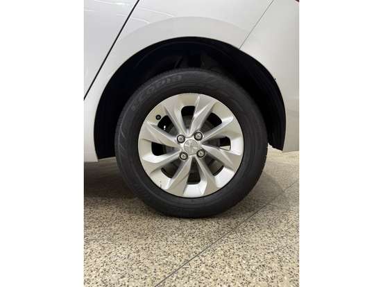 CHEVROLET-ONIX-2022