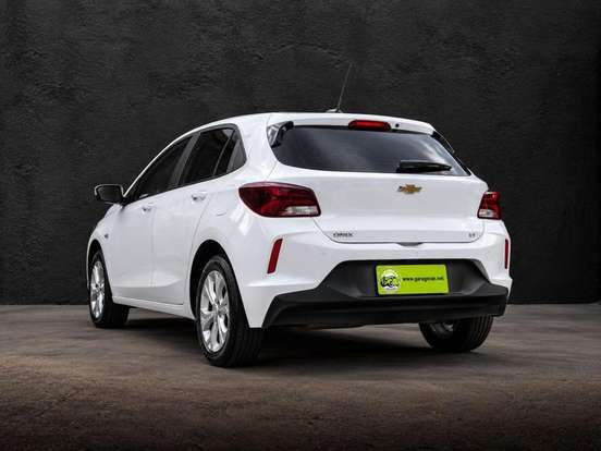 CHEVROLET-ONIX-2024