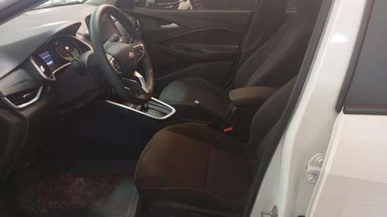 CHEVROLET-ONIX-2024