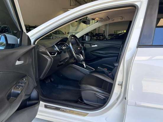 CHEVROLET-ONIX-2022