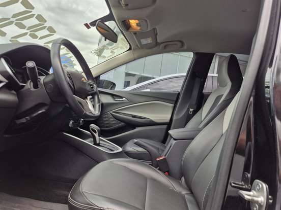 CHEVROLET-ONIX-1.0 TURBO FLEX PLUS PREMIER AUTOMÁTICO CHEVROLET-ONIX-2024