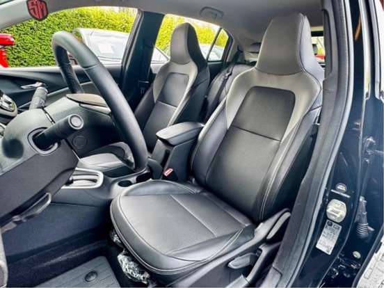 CHEVROLET-ONIX-1.0 TURBO FLEX PREMIER AUTOMÁTICO CHEVROLET-ONIX-2025