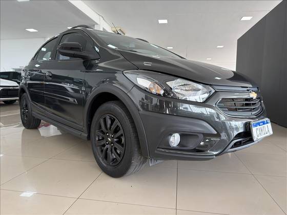 CHEVROLET ONIX 1.4 MPFI ACTIV 8V FLEX 4P AUTOMÁTICO