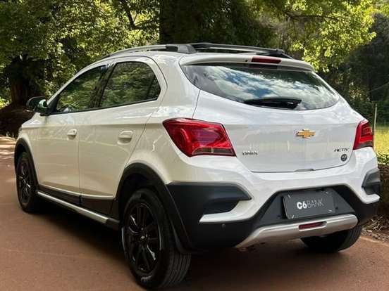 CHEVROLET-ONIX-1.4 MPFI ACTIV 8V FLEX 4P MANUAL CHEVROLET-ONIX-2018