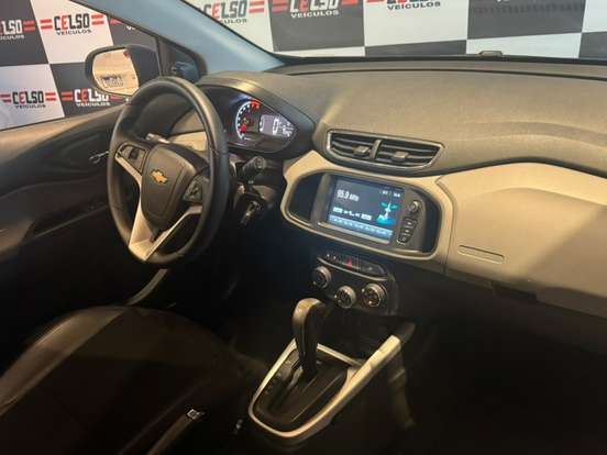 CHEVROLET-ONIX-2018