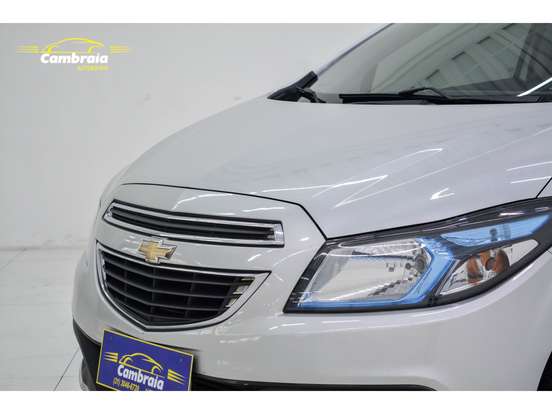 CHEVROLET-ONIX-2016