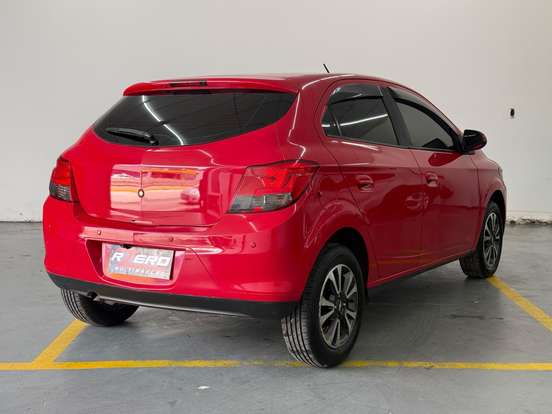 CHEVROLET-ONIX-2015