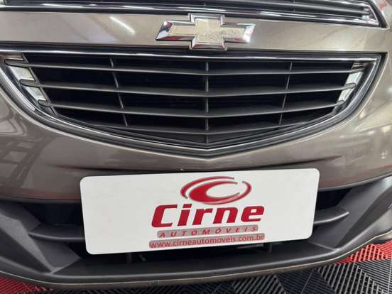 CHEVROLET-ONIX-2013