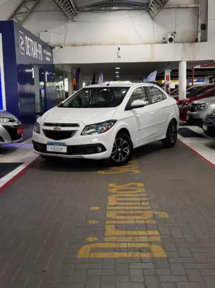 CHEVROLET-PRISMA-2016