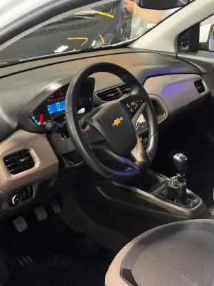 CHEVROLET-PRISMA-2016