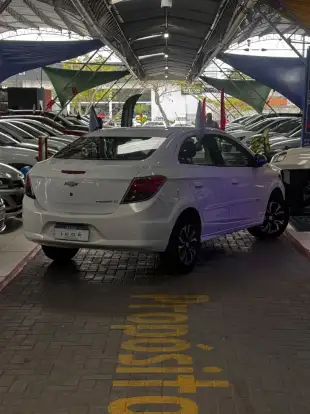 CHEVROLET-PRISMA-2016
