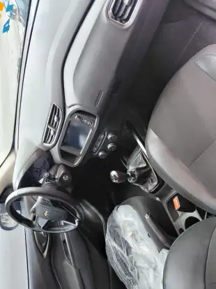 CHEVROLET-PRISMA-2019