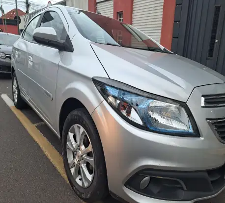 CHEVROLET-PRISMA-2015