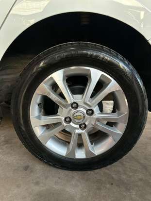 CHEVROLET-PRISMA-2015