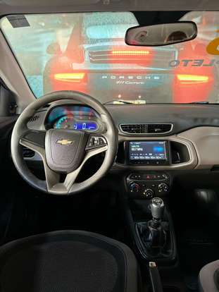 CHEVROLET-PRISMA-2015