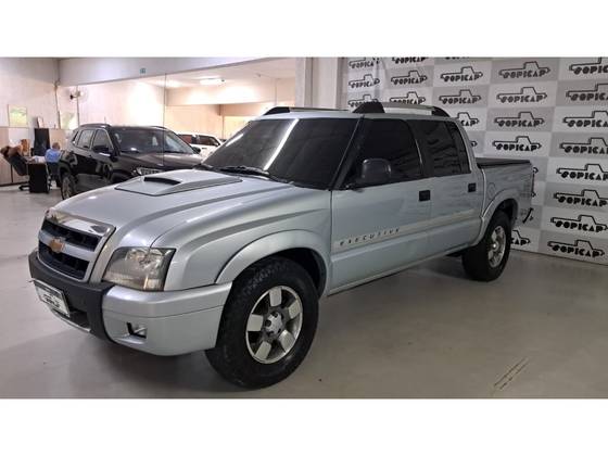 CHEVROLET S10 2.4 MPFI EXECUTIVE 4X2 CD 8V FLEX 4P MANUAL