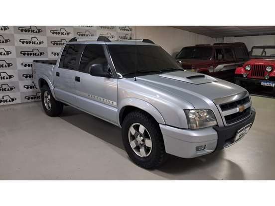 CHEVROLET-S10-2.4 MPFI EXECUTIVE 4X2 CD 8V FLEX 4P MANUAL CHEVROLET-S10-2010
