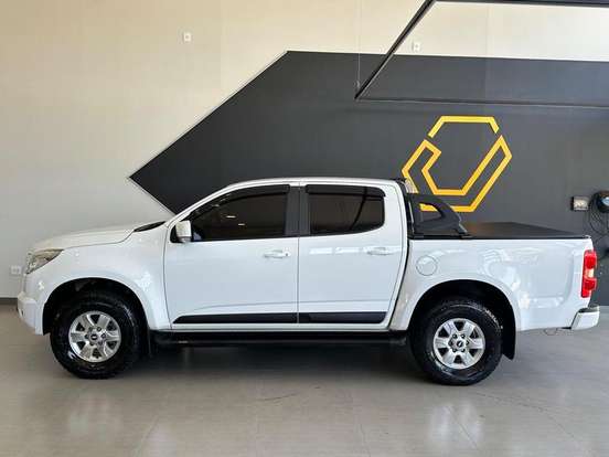CHEVROLET-S10-2.5 LT 4X2 CD 16V FLEX 4P MANUAL CHEVROLET-S10-2014