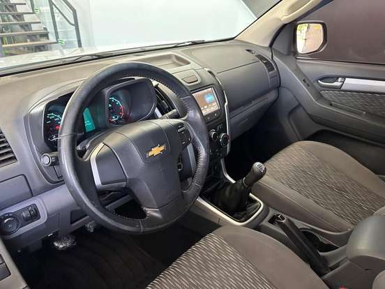 CHEVROLET-S10-2.5 LT 4X2 CD 16V FLEX 4P MANUAL CHEVROLET-S10-2014