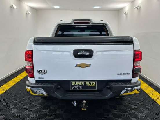 CHEVROLET-S10-2.8 HIGH COUNTRY 4X4 CD 16V TURBO DIESEL 4P AUTOMÁTICO CHEVROLET-S10-2017