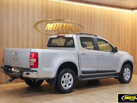 CHEVROLET-S10-2.8 LTZ 4X2 CD 16V TURBO DIESEL 4P AUTOMÁTICO CHEVROLET-S10-2014