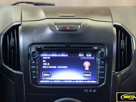 CHEVROLET-S10-2.8 LTZ 4X2 CD 16V TURBO DIESEL 4P AUTOMÁTICO CHEVROLET-S10-2014
