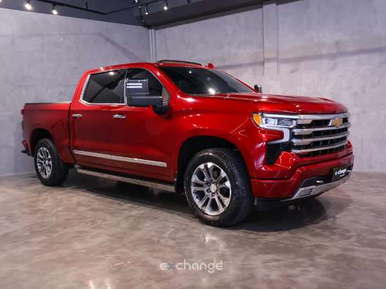 CHEVROLET-SILVERADO-5.3 V8 GASOLINA 1500 HIGH COUNTRY 4X4 AUTOMÁTICO CHEVROLET-SILVERADO-2023
