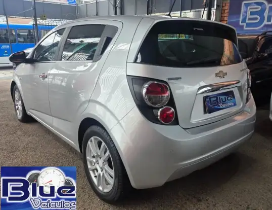 CHEVROLET-SONIC-2013
