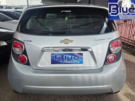 CHEVROLET-SONIC-1.6 LTZ 16V FLEX 4P AUTOMÁTICO CHEVROLET-SONIC-2013