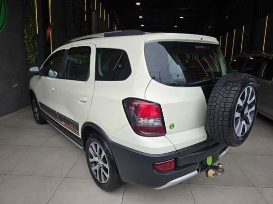 CHEVROLET-SPIN-1.8 ACTIV 8V FLEX 4P AUTOMÁTICO CHEVROLET-SPIN-2015