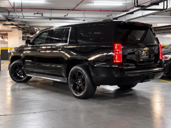 CHEVROLET-SUBURBAN-5.3 V8 ECOTEC3 FLEXFUEL PREMIER 4WD AUTOMÁTICO CHEVROLET-SUBURBAN-2018