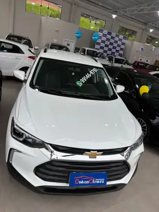 CHEVROLET-TRACKER-2023
