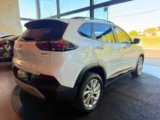 CHEVROLET-TRACKER-2025