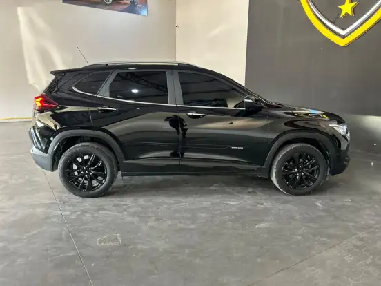 CHEVROLET-TRACKER-2024