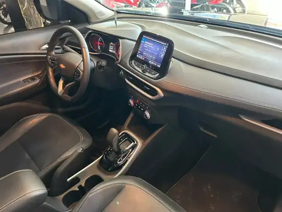 CHEVROLET-TRACKER-2024