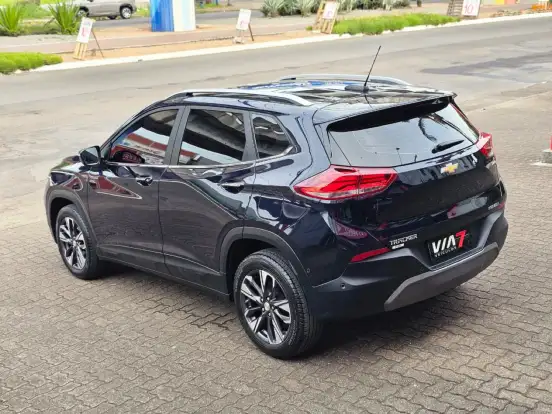 CHEVROLET-TRACKER-2022