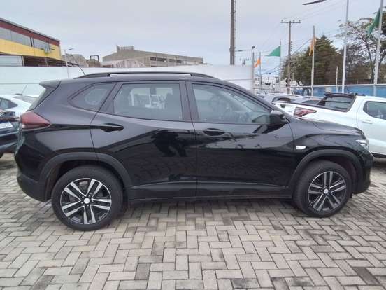 CHEVROLET-TRACKER-2025