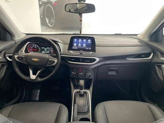 CHEVROLET-TRACKER-2024