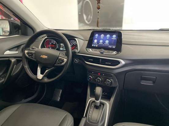 CHEVROLET-TRACKER-2024