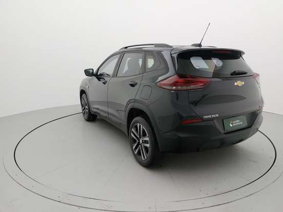 CHEVROLET-TRACKER-2023