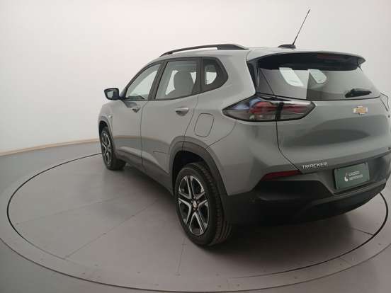 CHEVROLET-TRACKER-2025